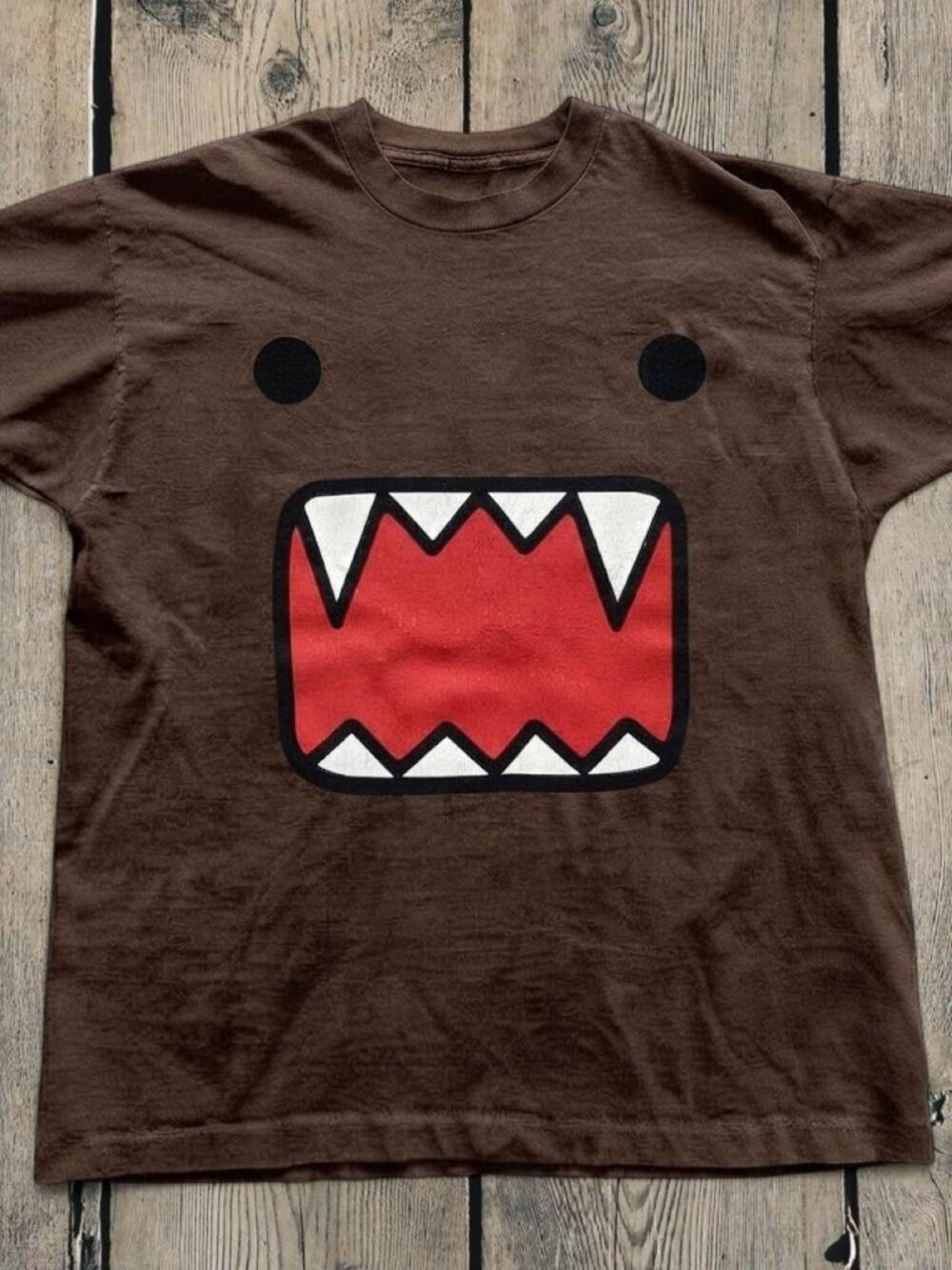 Cute Monster Mouth Graphic T-Shirt – Brown Red Teeth Face Tee – Y2K Style